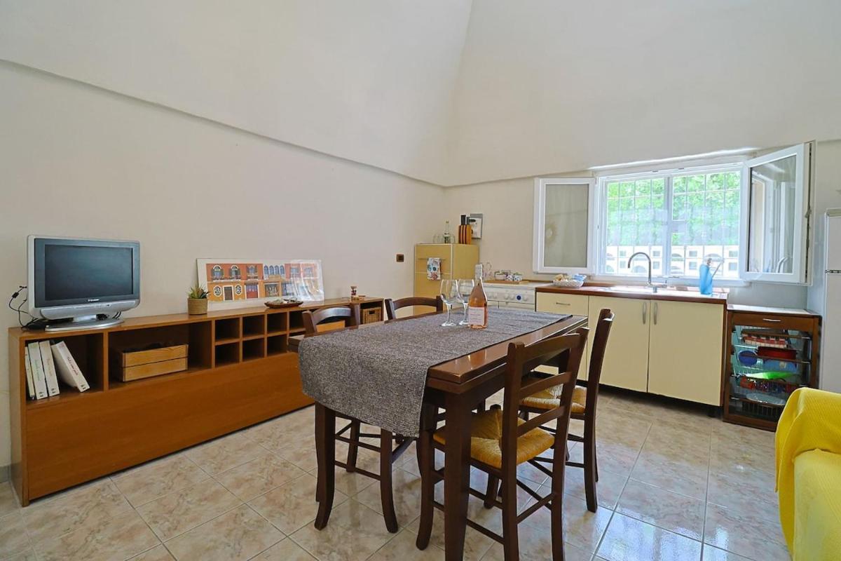 Villa Le Conchiglie Di Taranto Mediterranea Pulsano Exteriör bild