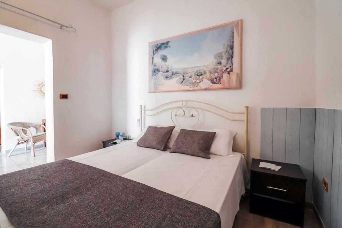 Villa Le Conchiglie Di Taranto Mediterranea Pulsano Exteriör bild