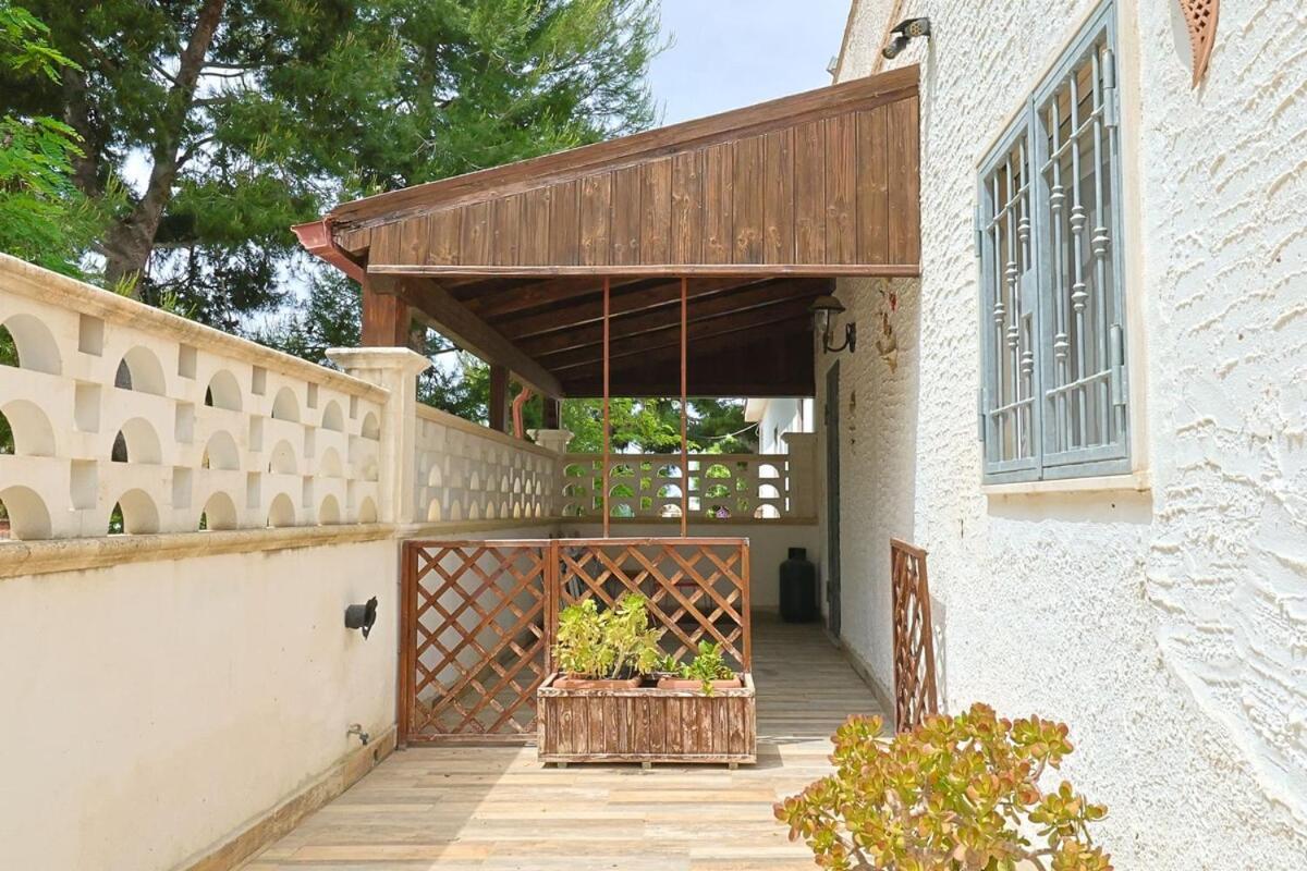 Villa Le Conchiglie Di Taranto Mediterranea Pulsano Exteriör bild